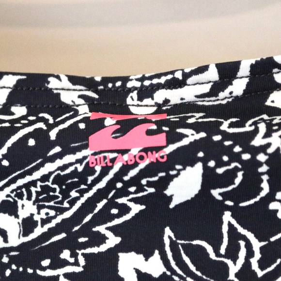 BILLABONG Girls Size Large Swim UV Top Shirt Paisley Long Sleeve Black White - Picture 8 of 8